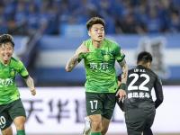 LOL-北京国安惨败，赛季前景黯淡，教练组深夜商讨应对之策的简单介绍