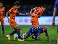 IM竞技体育平台-关于苏宁球员获伤停，引发球队深度调整，关键时刻考验主帅战术的信息