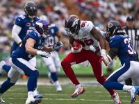 IM电竞官网入口-橙色风暴席卷桑巴军团，加克波独造三球，尤文轻取巴西防线