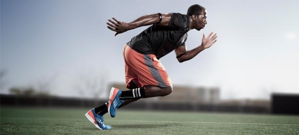 IM竞技体育平台-新疆队横扫尼克斯，周琦刷新纪录，一场跨越想象的篮球对话