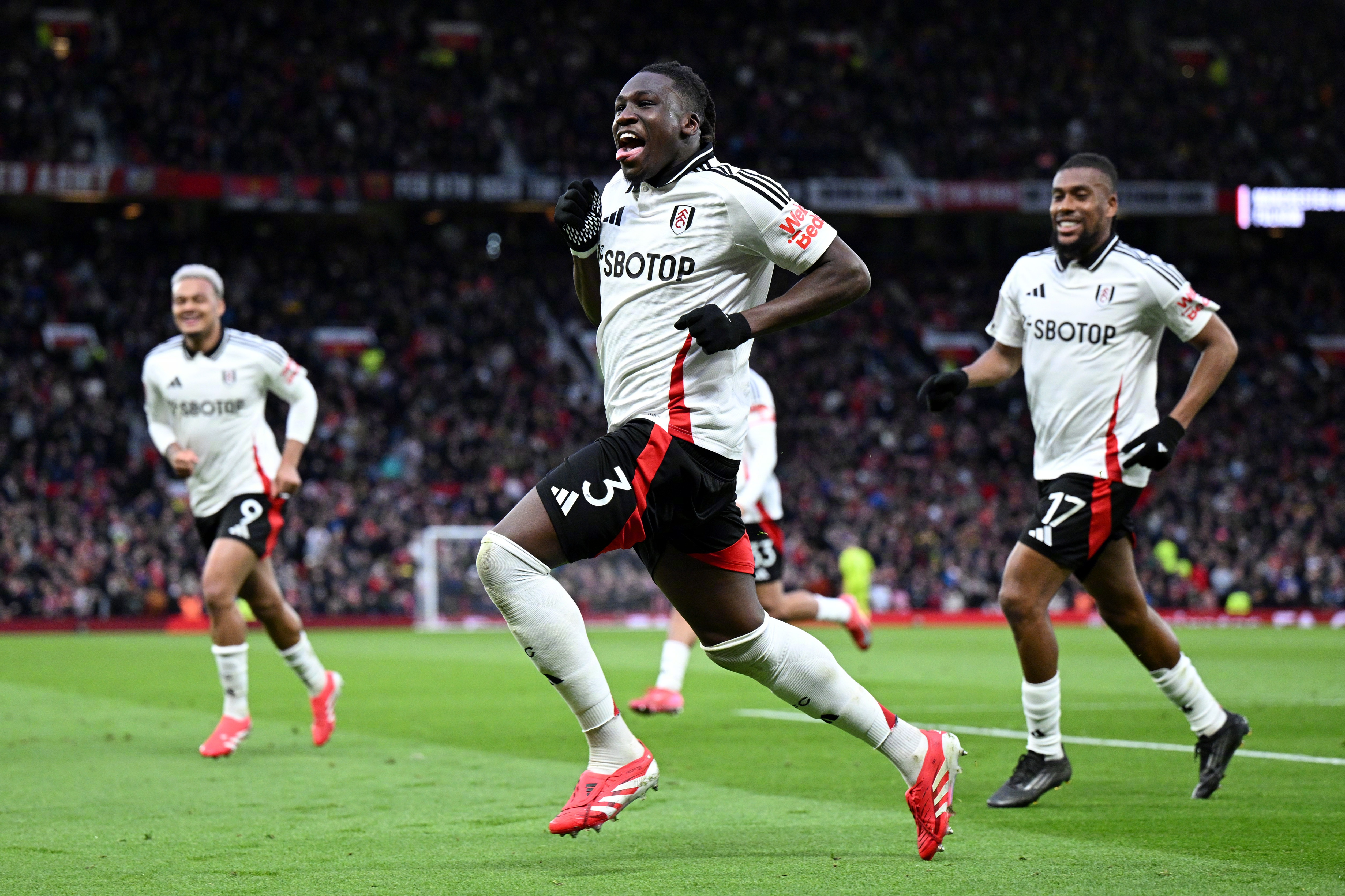 水晶宫客场大胜伯恩茅斯，重返胜利轨道