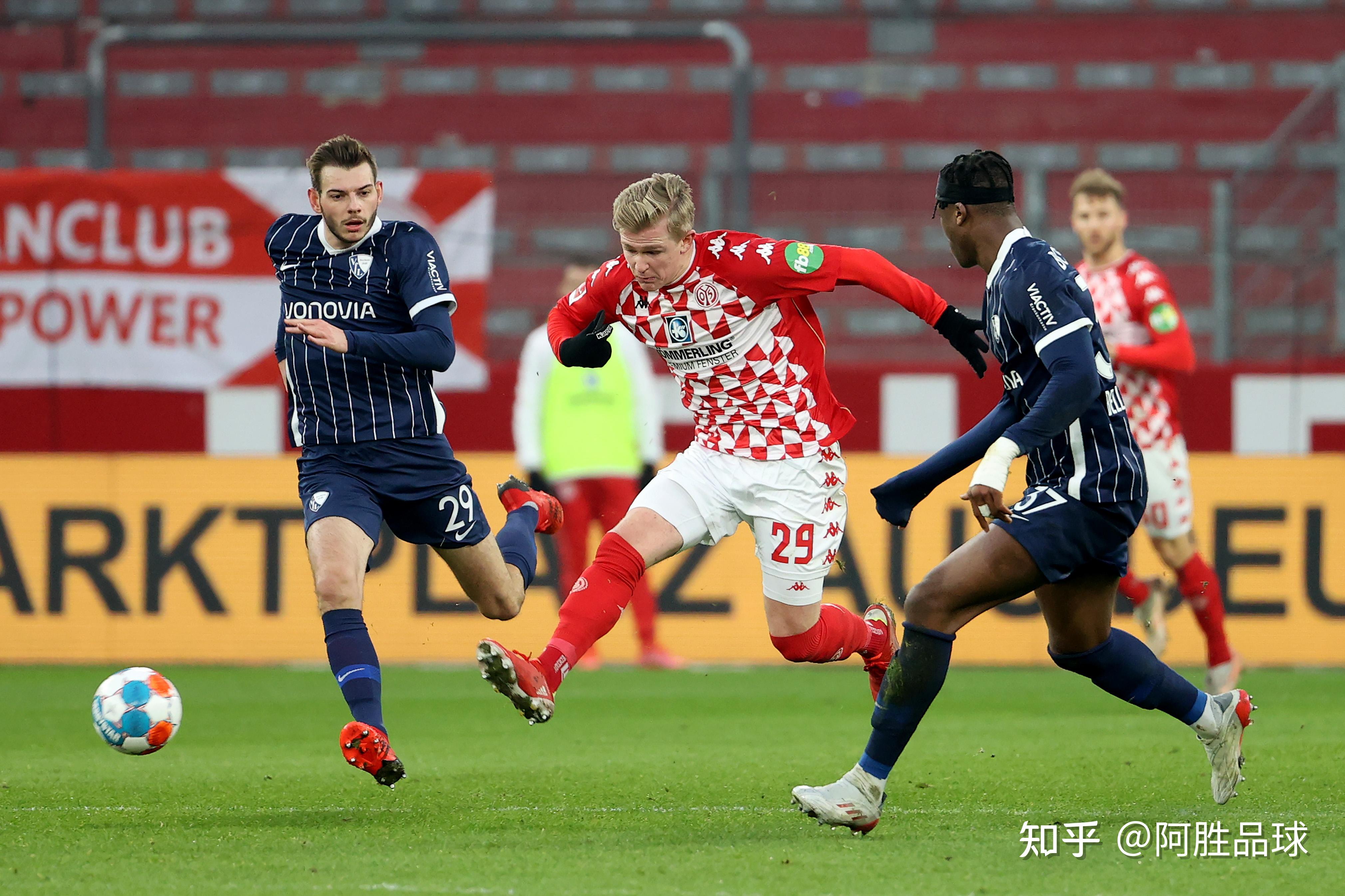 关于云达不莱梅客场大胜，迎来连胜的信息