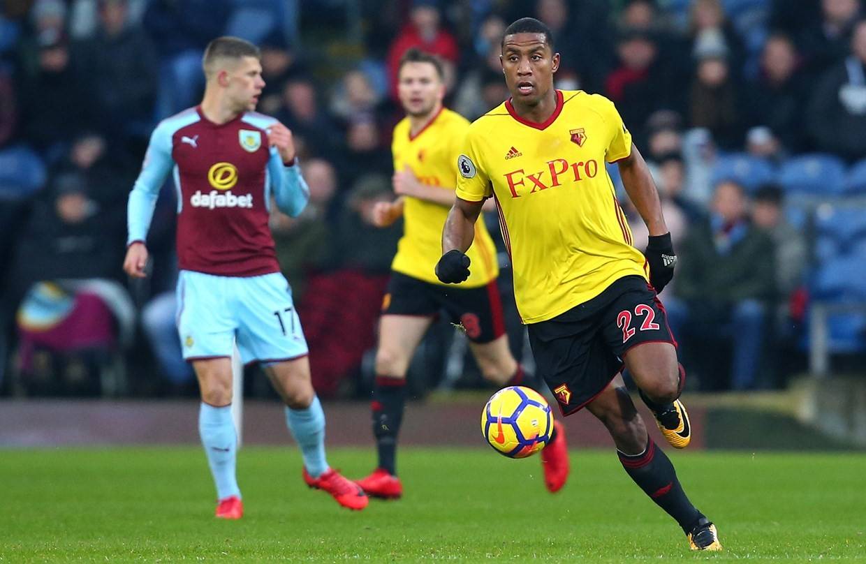 包含伯恩利主场战沃特福德，硬仗将至胜者难料的词条