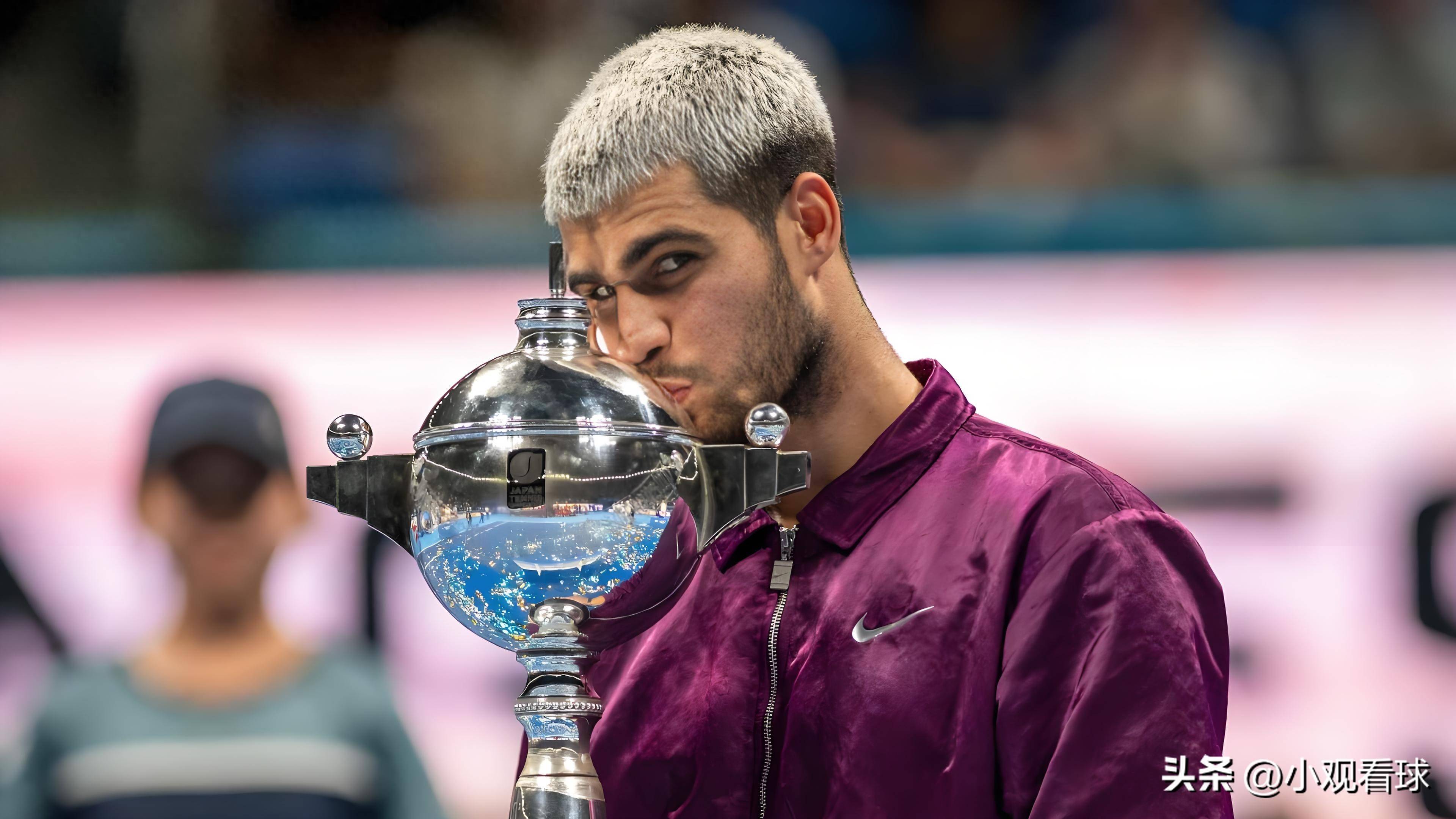 包含联合杯轻取拉沃尔杯,阿尔卡拉斯刷新纪录的词条 包含联合杯轻取拉沃尔杯,阿尔卡拉斯刷新纪录的词条