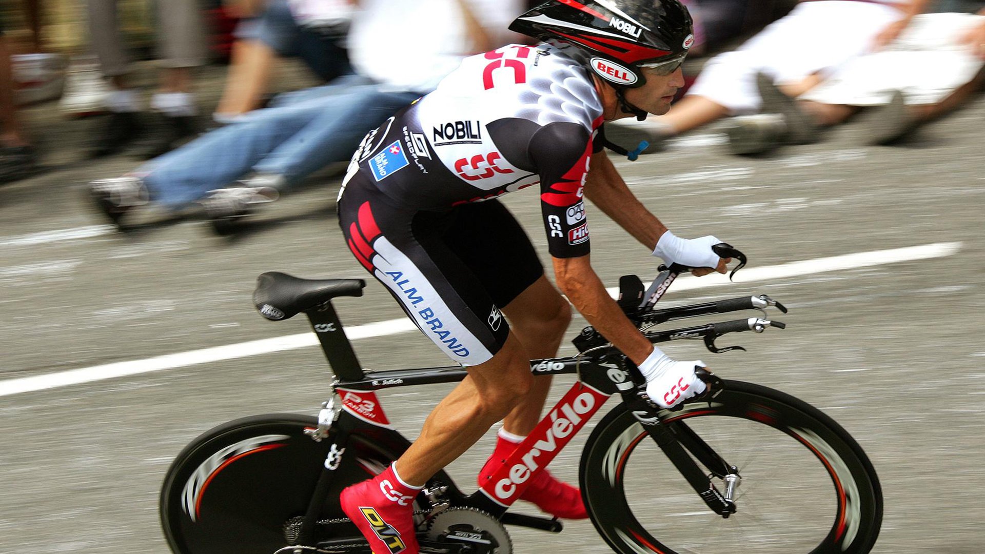 独一荣耀，蒂姆扛旗，戴维斯杯以团队之名轻取拉沃尔杯商业幻梦